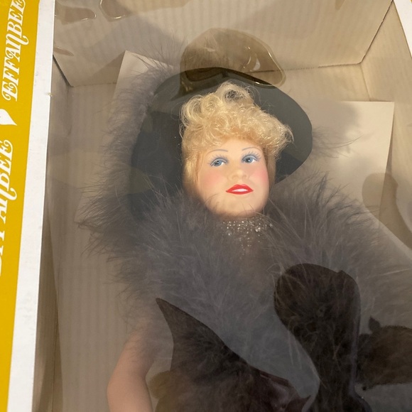 VTG MAE WEST EFFANBEE LEGEND SERIES DOLL 1980’s ALL ORIGINAL CLOTHING and BOX - Picture 11 of 13